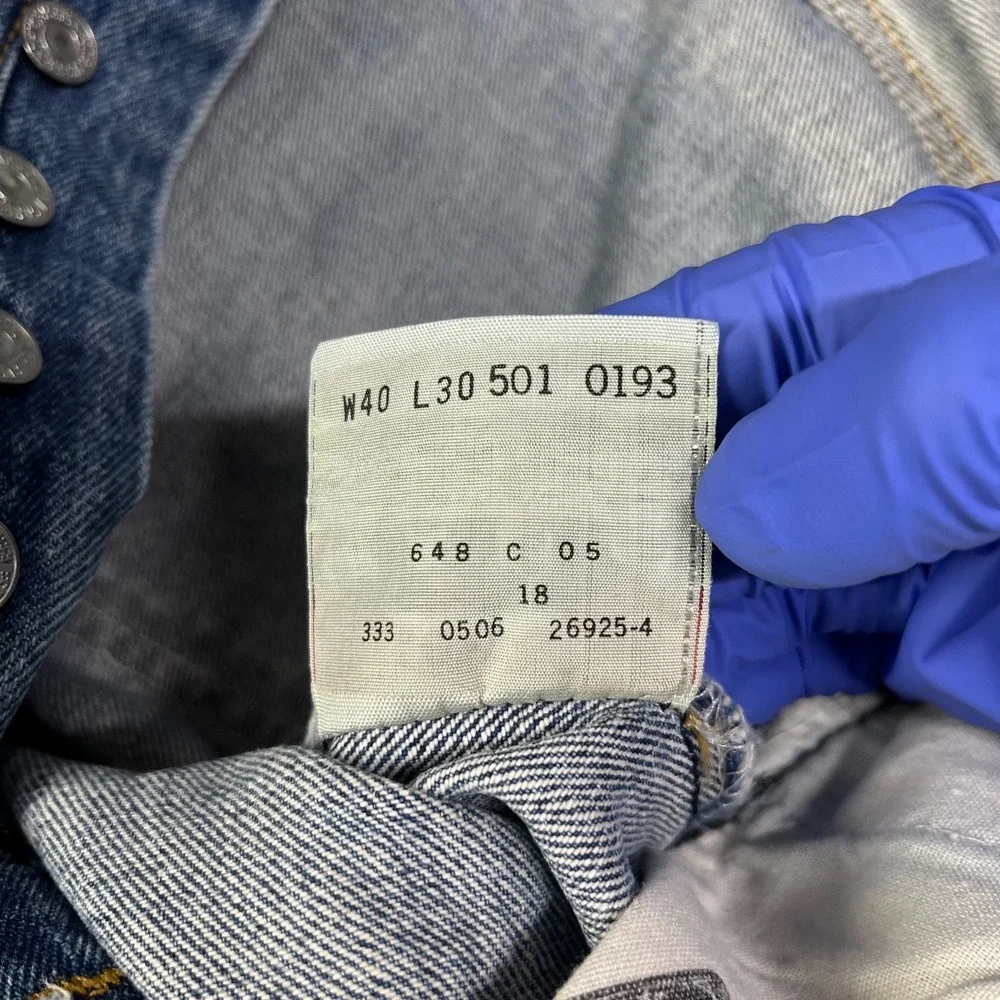 Vintage 2006 Levi's 501‎ Jeans Blue Denim Classic Straight Button Fly Y2K 38X31